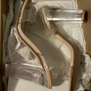 New Steve Madden Clear Camille Sandals